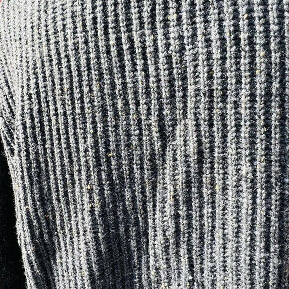 Dockers Cardigan Sweater Sz Small Gray knit Wool Blend Preppy - Picture 5 of 9